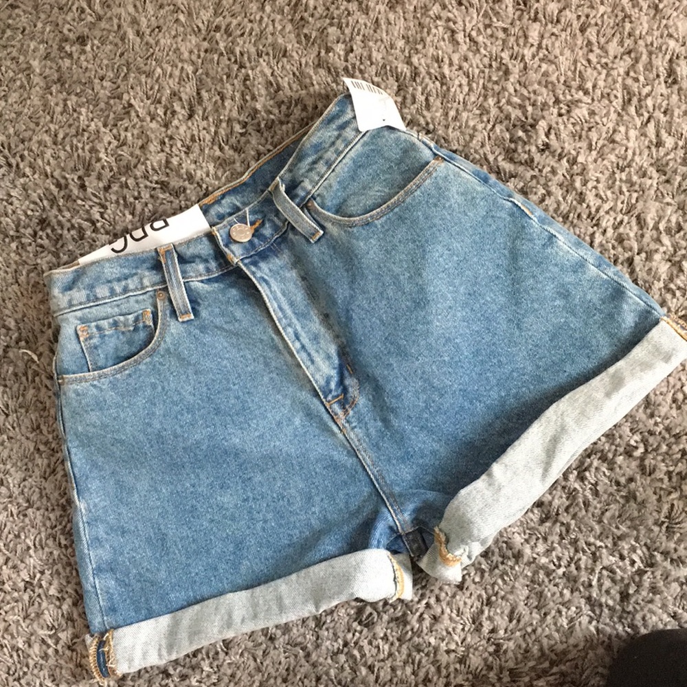 Mom high rise denim shorts